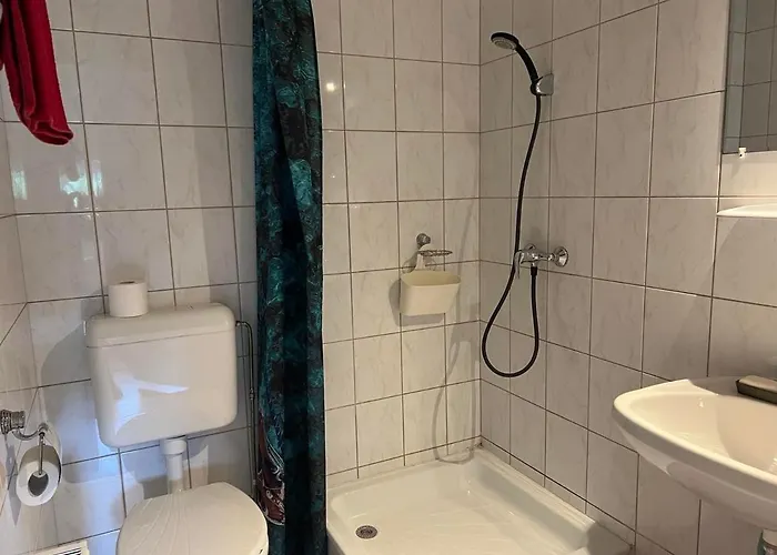 Jurta Hotell